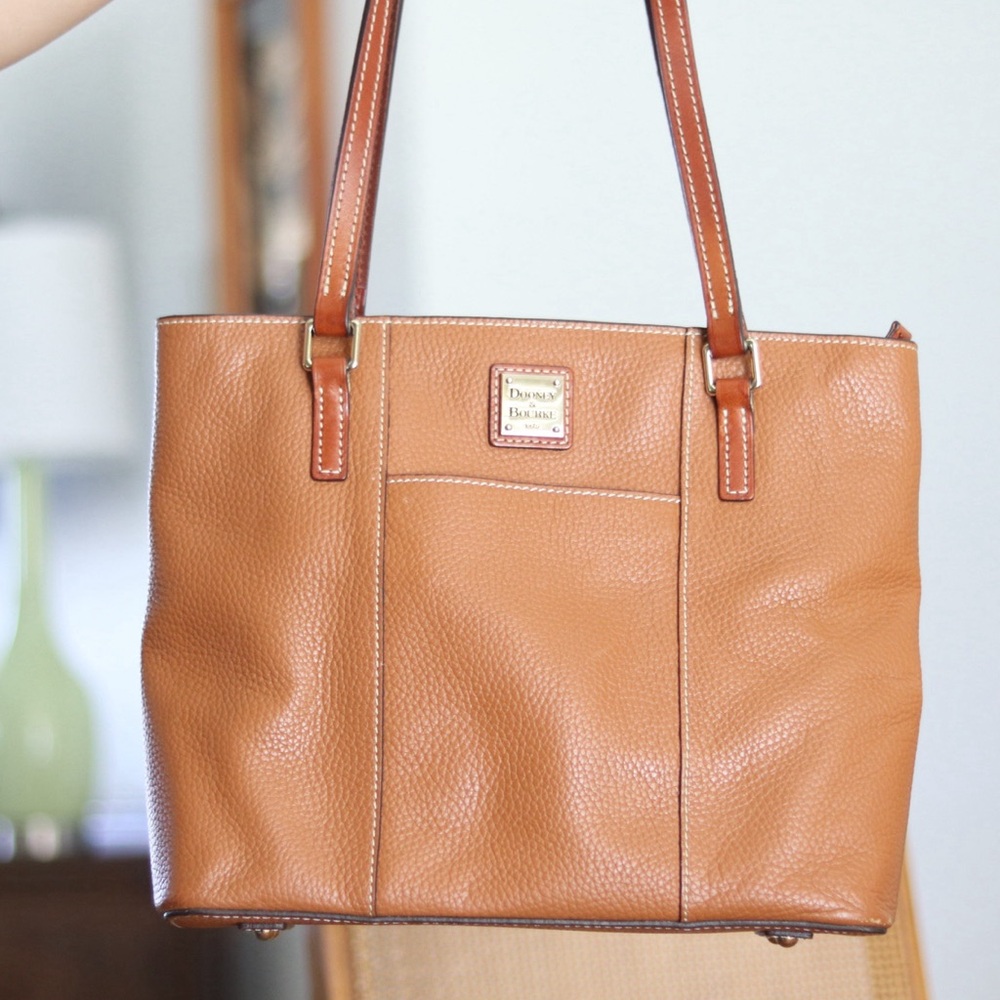 DOONEY & BOURKE  Pebble Leather Small Lexington Caramel